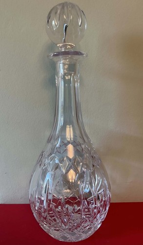 Lead crystal decanter with - lead,
