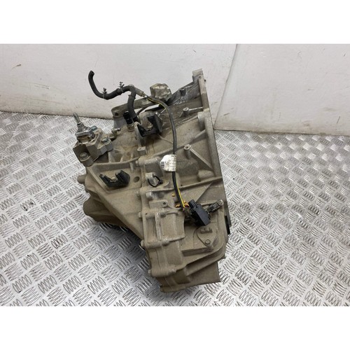 Nissan juke gearbox - juke, manual