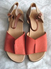 Hotter Comfort Concept coral nubuck & beige canvas sandals. Size 6. NEW