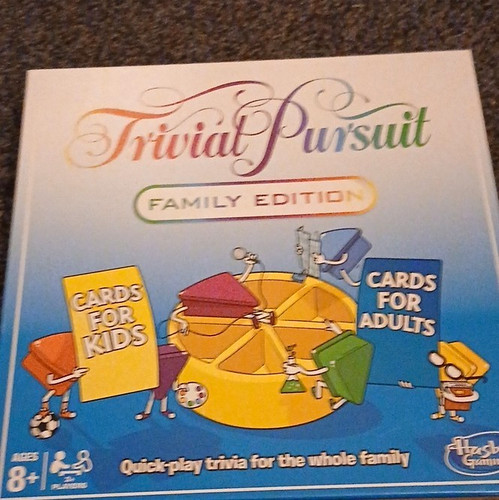 Hasbro games trivial pursuit - hasbro,