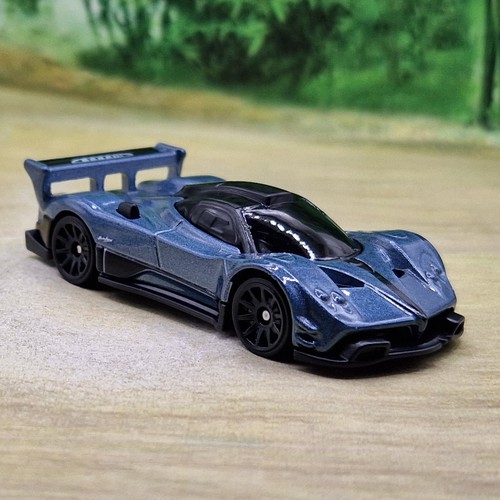 Hot wheels pagani zonda - hot,
