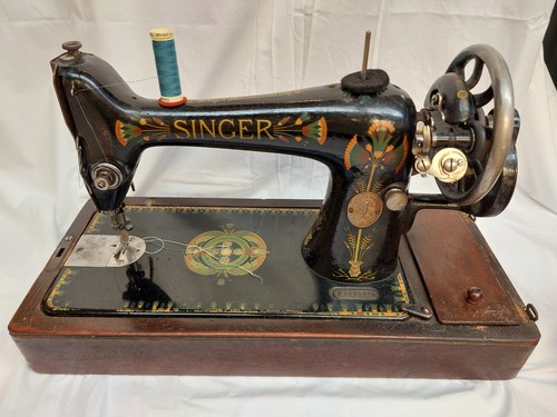 Singer sewing machine 1924 - singer,