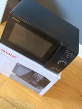 Sharp YC-GG02U-B 20 L 700W
