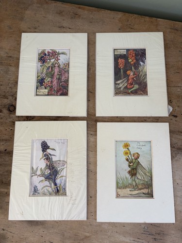 Pretty set four vintage - of,