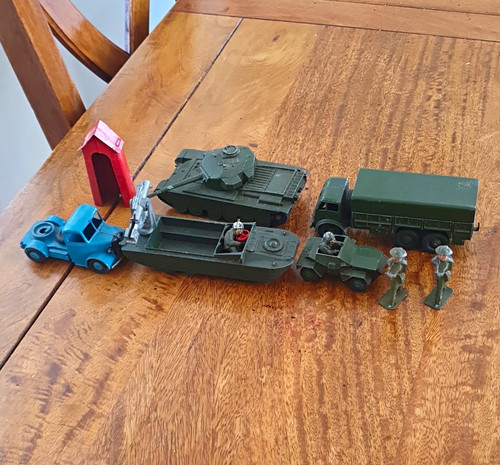 Dinky modern army series - army,