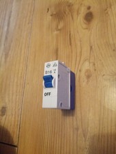 Wylex B 16 16 Amp Push / Plug