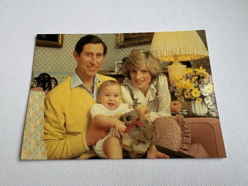 Vintage royal family - royal, postcard