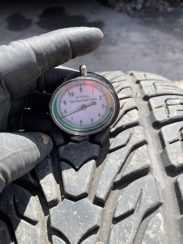 255 106v roadstone - 60,