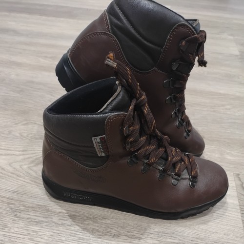 Demon tech 2000 brown - tech,