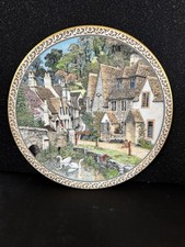Villages Plate By Sue Scullard, Royal Worcester, Castle Combe 1991 Excellent Con