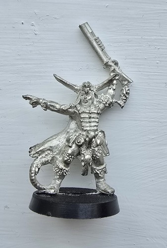 Warhammer necromunda ratskin - necromunda,