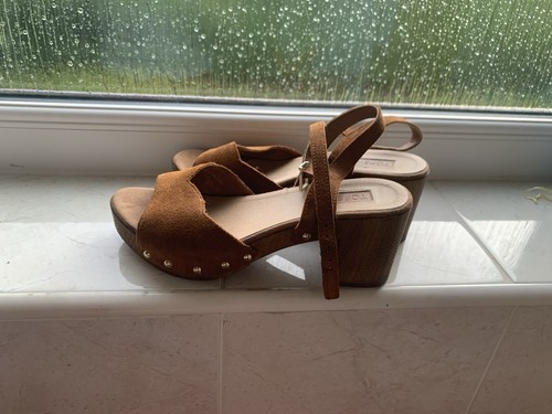 Beige suede leather sandals - beige,