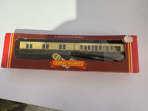 Hornby model railway carriage - model,