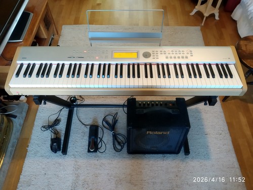 Korg sp500 digital piano - piano, 88