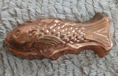 Vintage retro tagus - tagus, copper