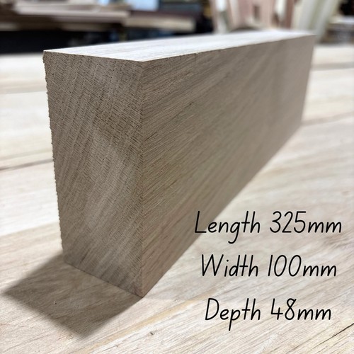 Planed oak hardwood timber - planed,