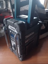 Makita DMR110 DAB+  Job Site