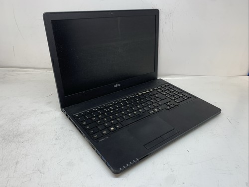 Fujitsu lifebook a557 laptop - fujitsu,