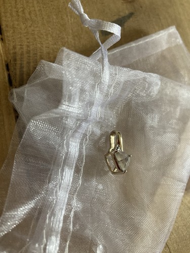 Gold solid 9ct - gold, hallmarked