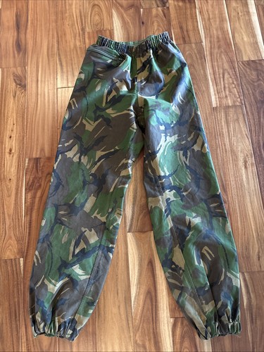 Dutch armed forces - armed, goretex