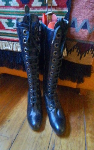 Knee high victorian style - knee, lace