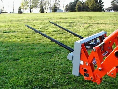 Skid steer double bale spear - bale,