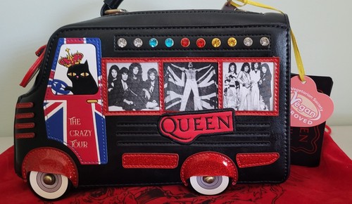 Vendula queen crazy - x, bus