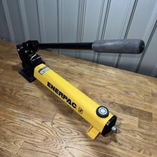 ENERPAC P391 HYDRAULIC HAND PUMP SINGLE SPEED 700 BAR/10,000 PSI - Great Cond