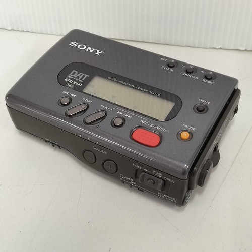 Sony tcd dat - tcd-d7,