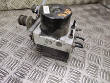 VW Transporter T5 2.5 ABS Pump + ECU Ref 7H0614117A /7H0907379S  D296