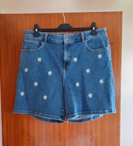Ladies daisy denim embroidered - daisy,