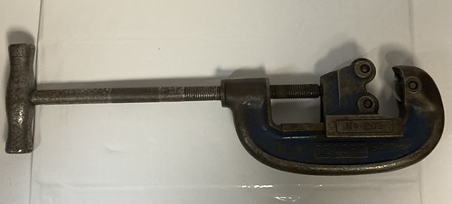 Record 202 pipe cutter - no,