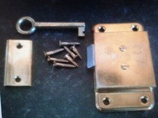 WARDROBE/CUPBOARD LEFT HAND 'Spegelstein' 3 inch SLAM LOCK