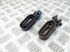 MALAGUTI GRIZZLY 12 50cc Pair Of Riders Pegs