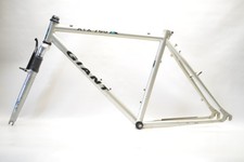 GIANT ATX 760 CR-MO BICYCLE