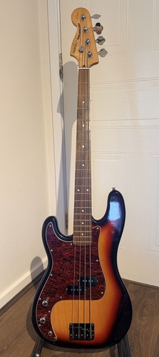 Fender squier standard - squier,