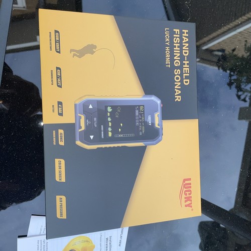 Wireless fish finder - fish, colour