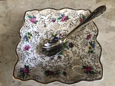 Vintage Midwinter Floral And