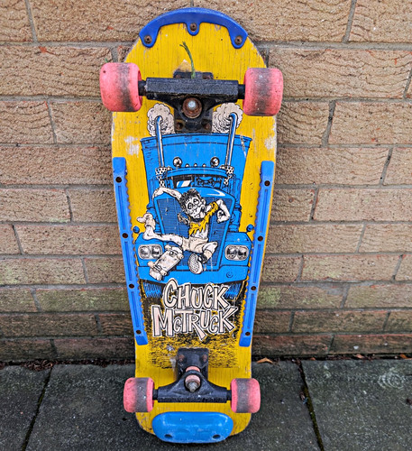 Vintage chuck mctruck complete - mctruck,