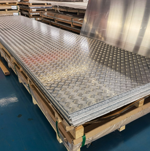 Aluminium bar chequer tread - bar,