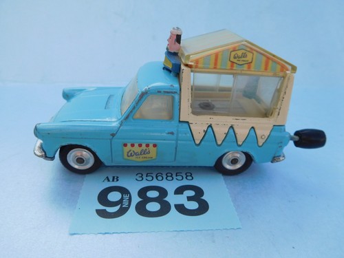 Corgi toys 447 wall - toys, wall's