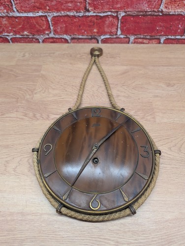 Vintage schatz mechanical wall - mechanical,