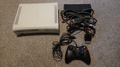 Xbox 360 white arcade tested