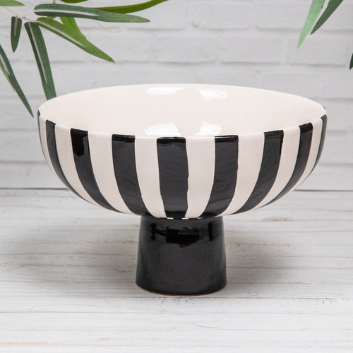Black white stripe fruit - black,