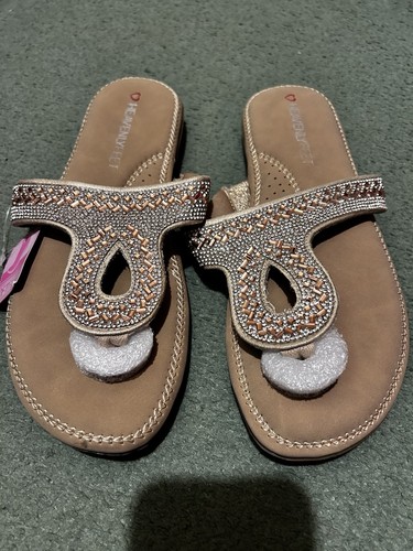 New ladies flip - flops, size