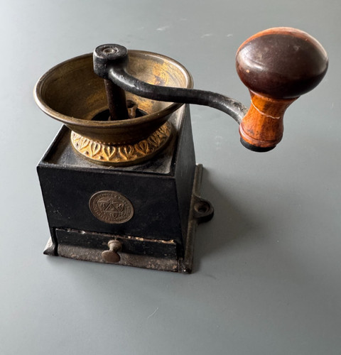 Antique kenrick sons cast - antique,