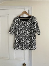 David Emanuel Plus Size 20 Top