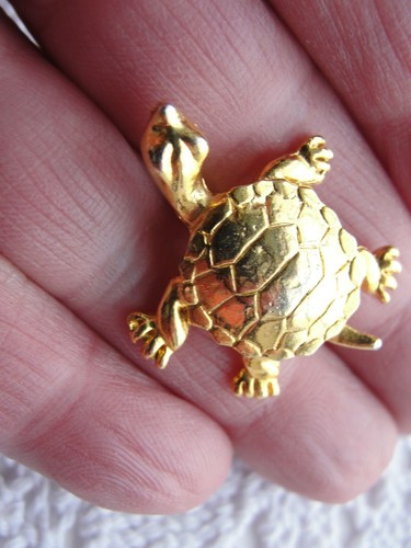 Vintage estate turtle brooch - estate,