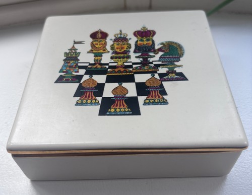 Vintage carlton ware chess - carlton,