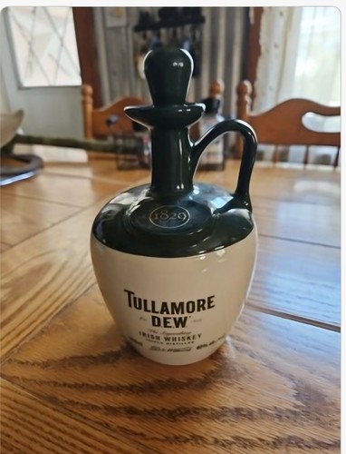 Wade tullamore whiskey - wade, crock